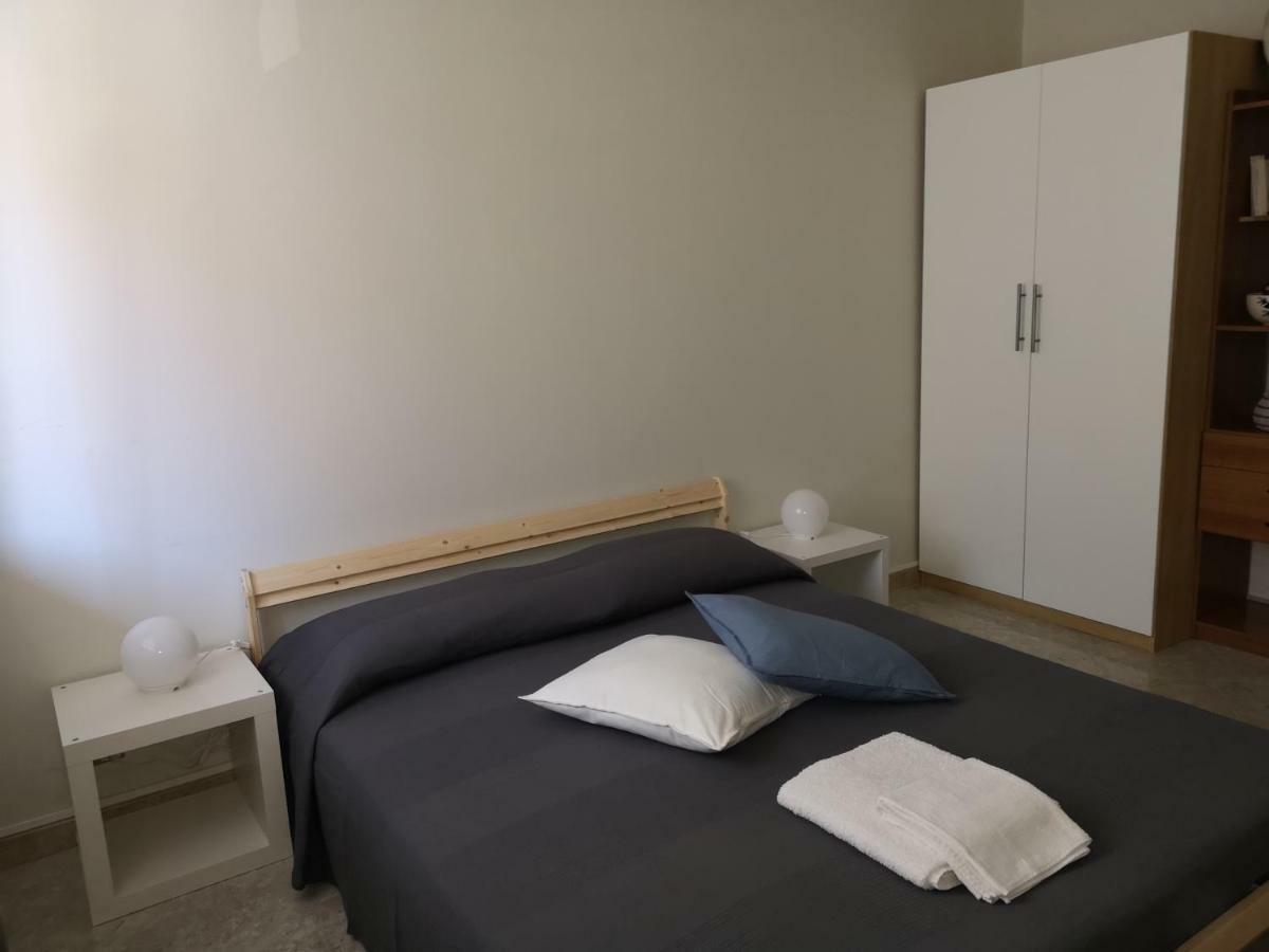 "Dint E Viche E Napule" Guest House Наполи Екстериор снимка